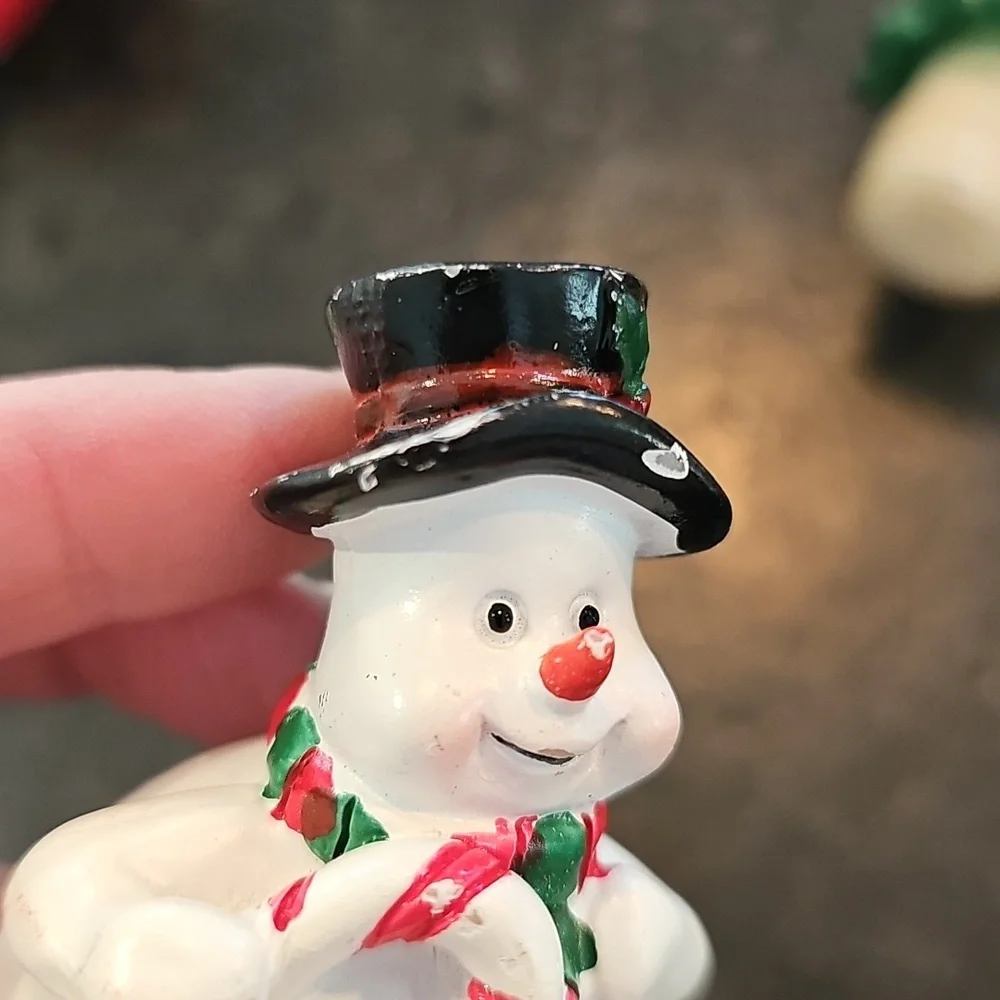 Resin Christmas threaded bottle stoppers - set of 4